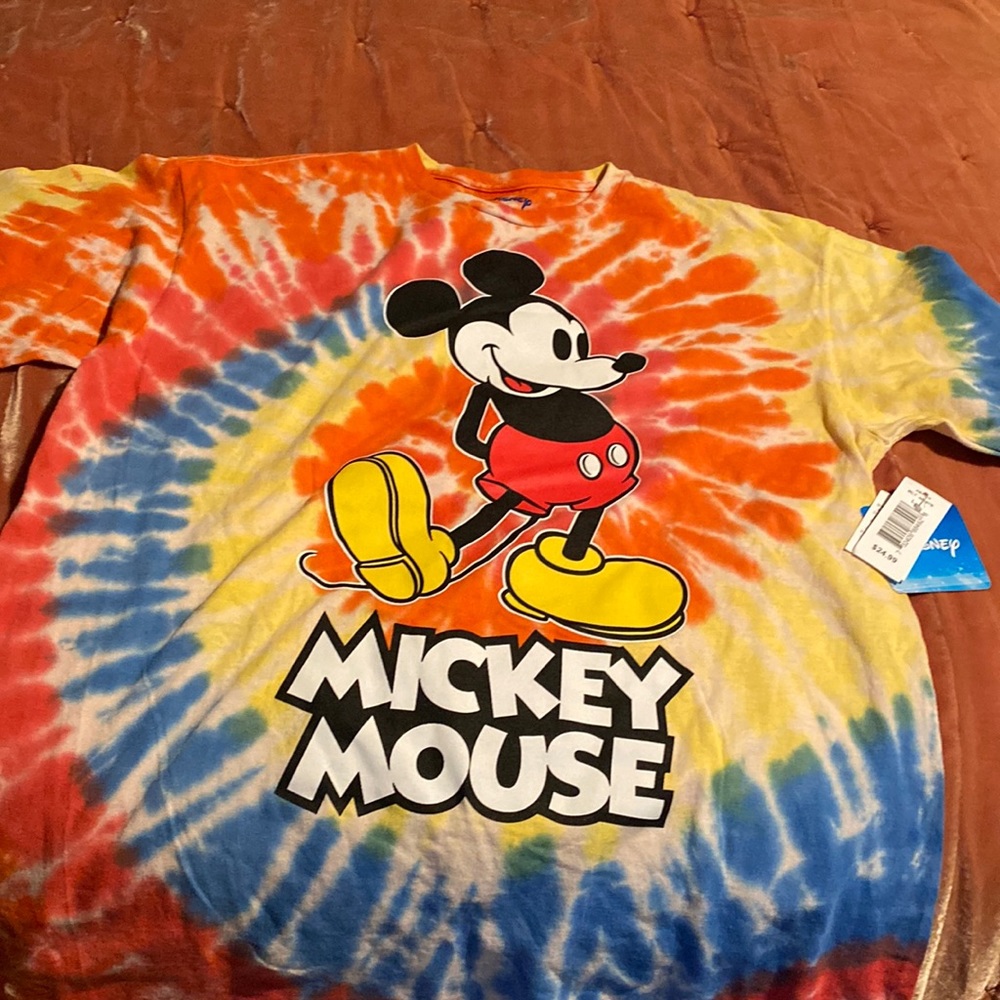Disney Mickey Mouse tie die new w tags, size L